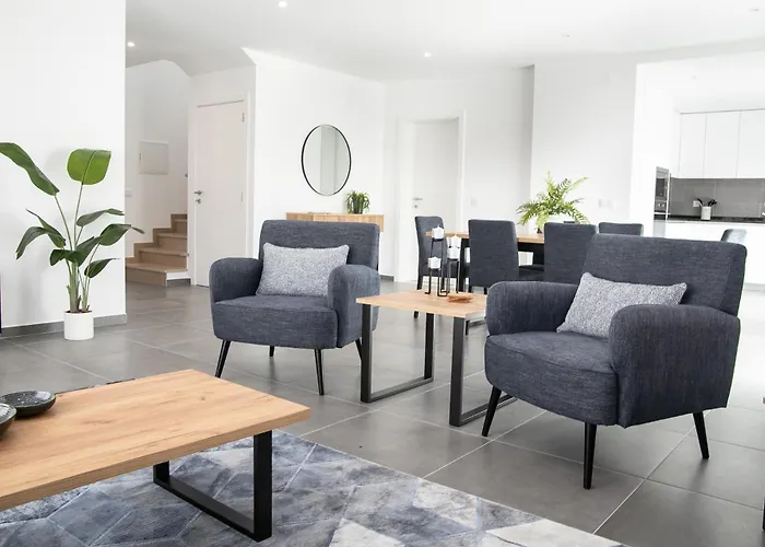 Casa Da Praceta - By Sch * Alfeizerao