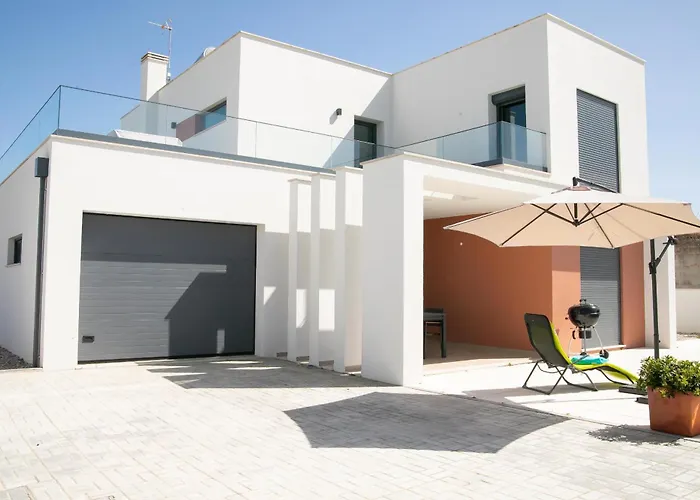 Casa Da Praceta - By Sch * Alfeizerao