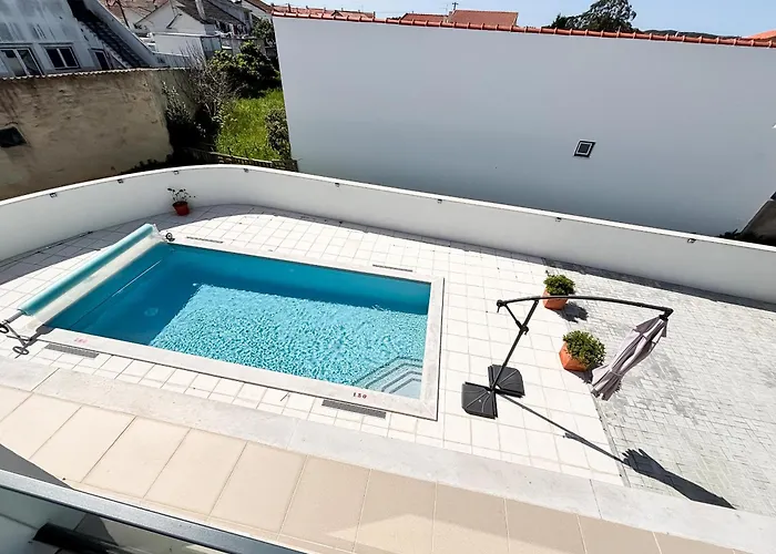 Casa Da Praceta - By Sch * Alfeizerao